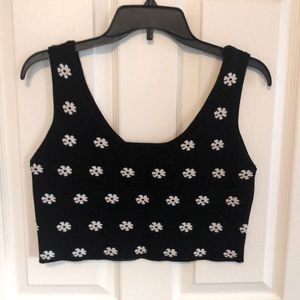 90's Black & White Flowered Crop Top LARGE